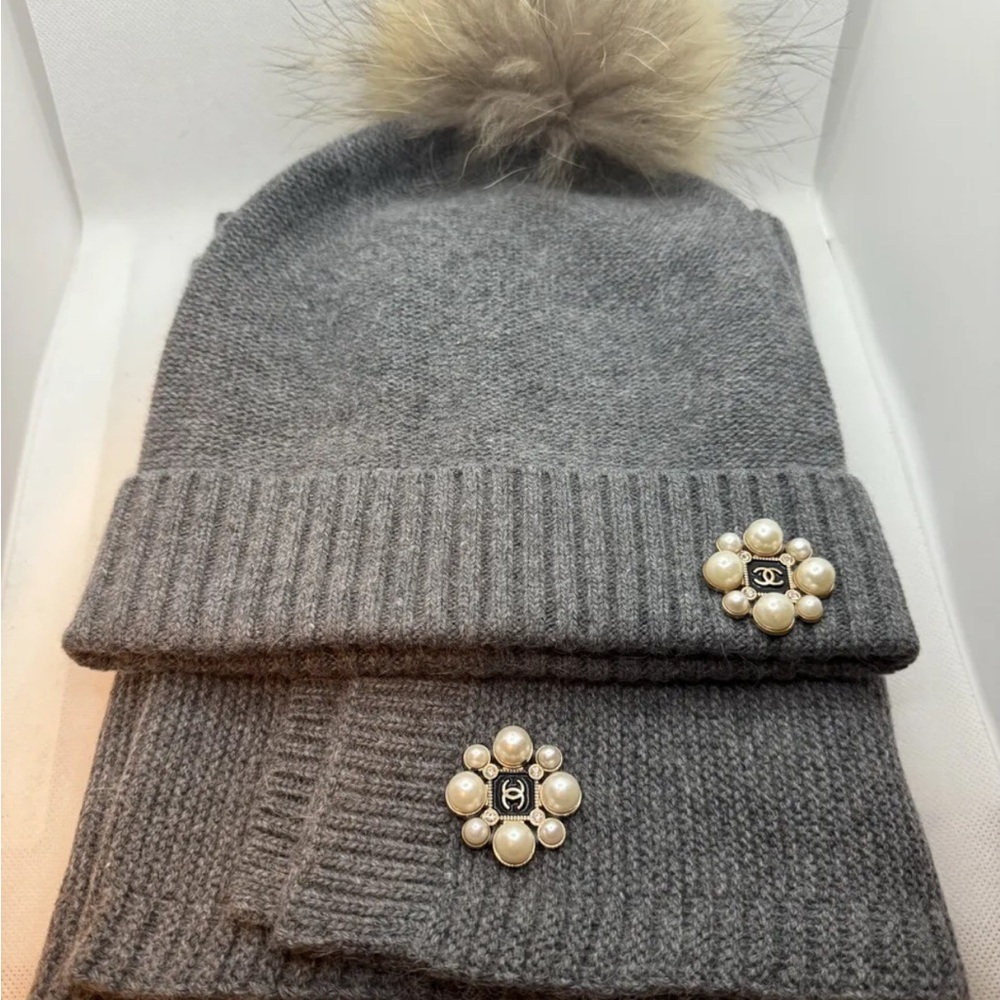 Women’s Chanel Wool Scarf And Beanie (Matching Set) Brand New And Authentic